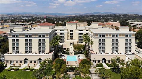 hotels near santa clarita california
